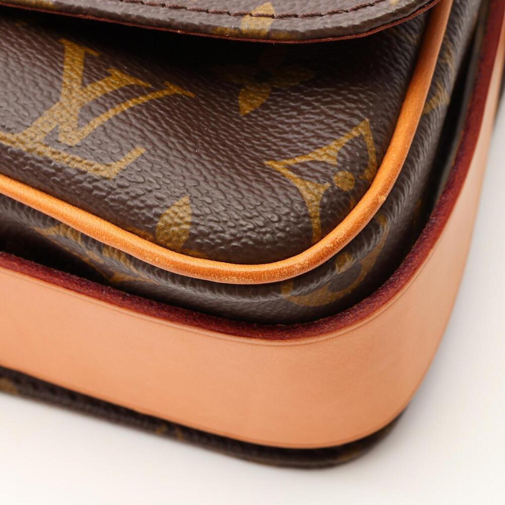 LOUIS VUITTON Brown Monogram Leather Shoulder Bag - Picture 7 of 12